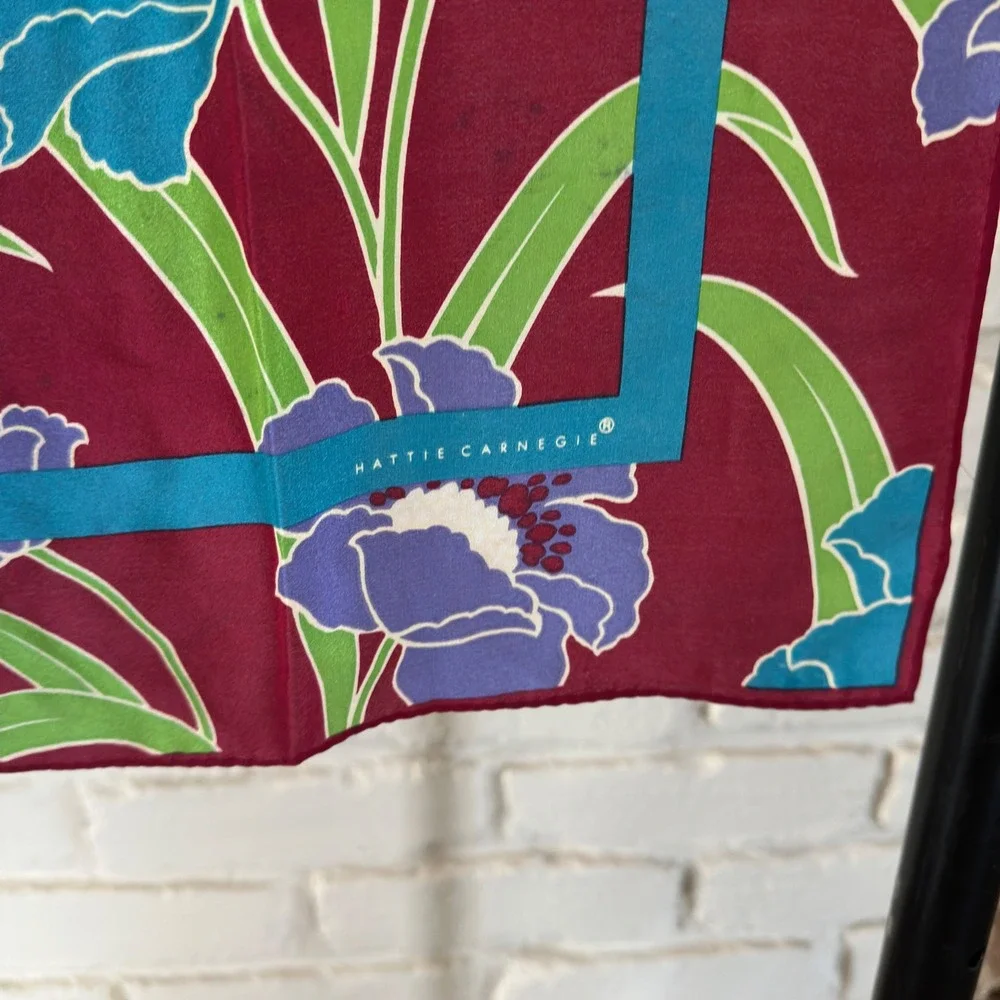 Hattie Carnegie Scarf Burgundy Blue Silk Floral‎ Poppy Print Vintage 27
